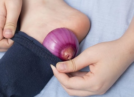 Что будет, если спать с луком в носках