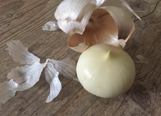 Чеснок не всегда полезен: кому этот овощ категорически противопоказан