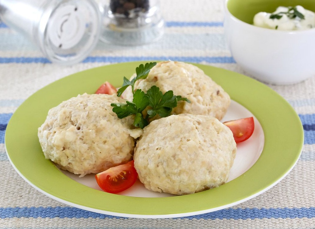 Куриные котлеты на пару в мультиварке