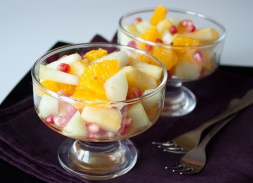 Фруктовый салат из дыни