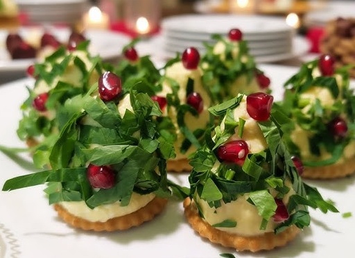 Праздничная сырная закуска